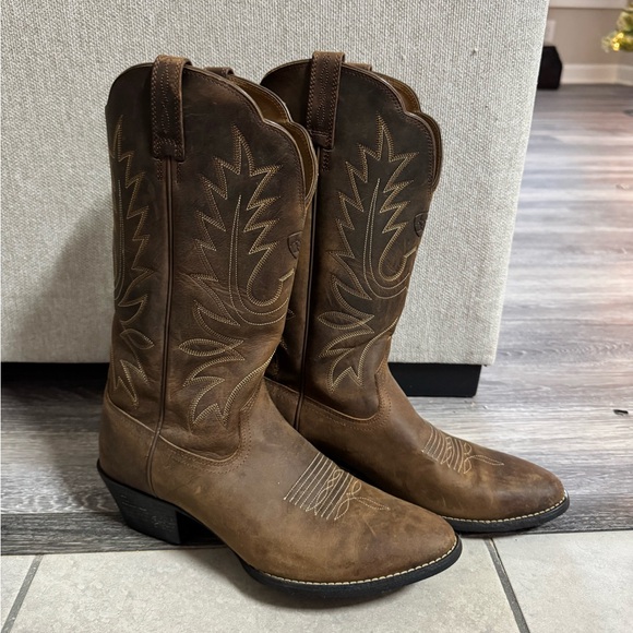 Women’s Ariat Cowboy Boots size 8 1/2 - Picture 1 of 5